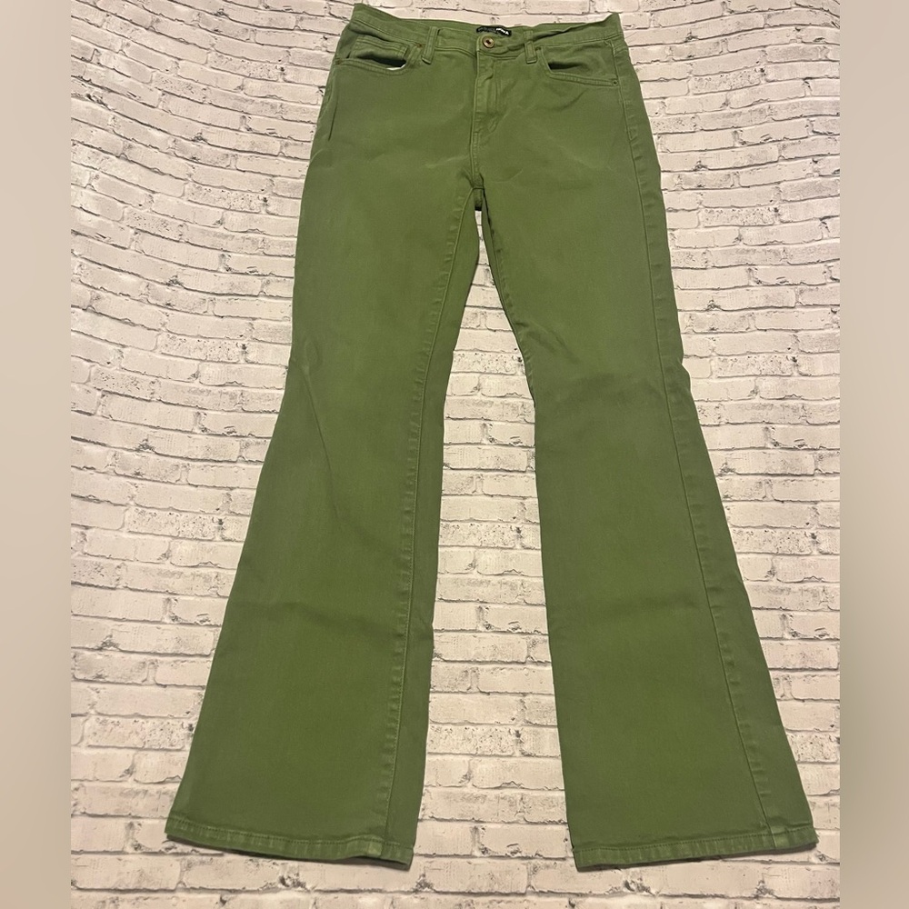 Fashion Nova Green Women's Fit To Flare Pants Size 11/30